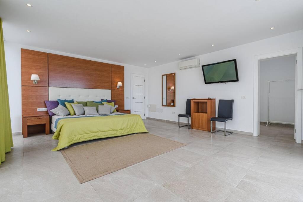 Villa Riviera De 4 Dormitorios Con Piscina. Costa Adeje  Esterno foto